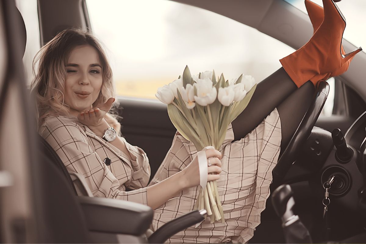 Donne al volante pericolo costante